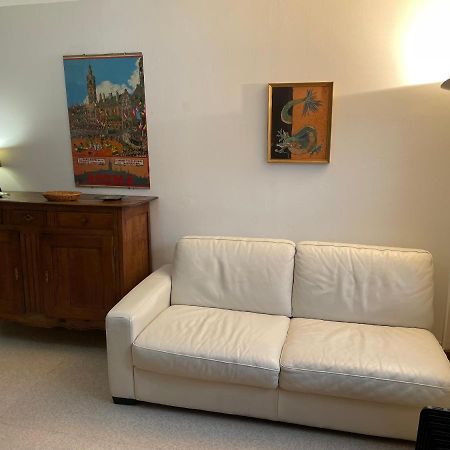 Spacieux Appartement Mons Exterior foto